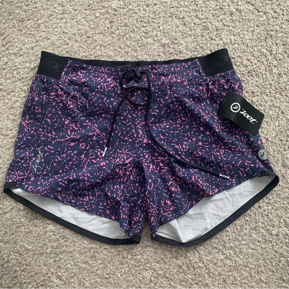 Zoot Sports Womens Medium Black Purple Pebble 5 inch Board Shorts